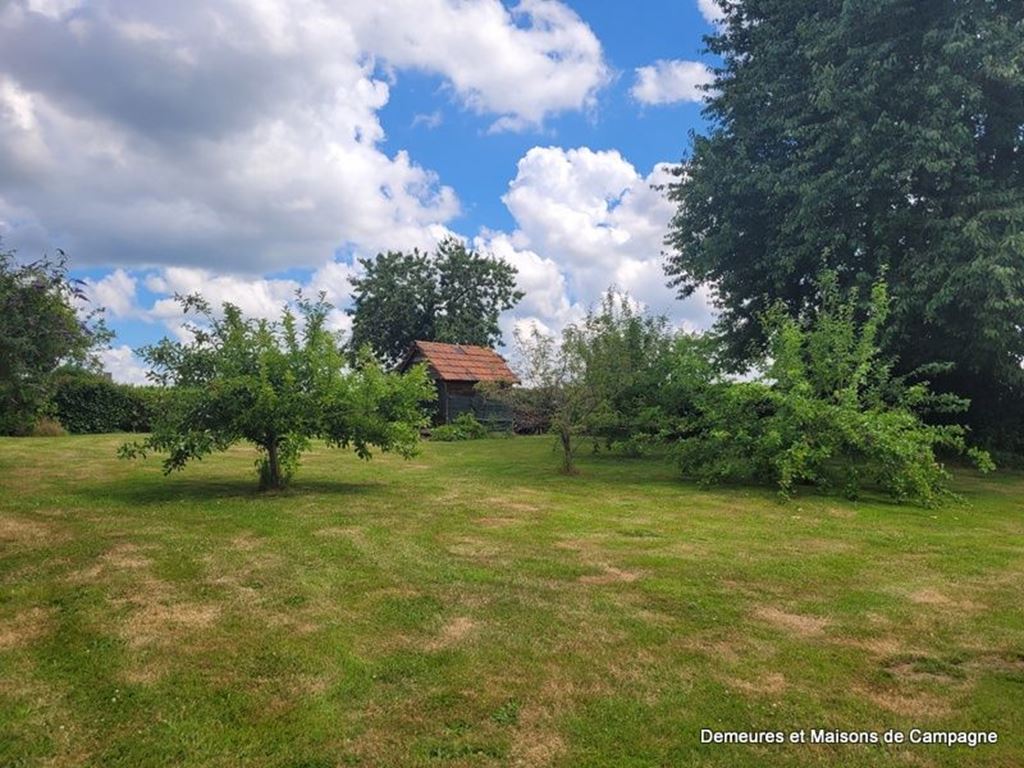 image du bien immobilier Maison ancienne JUVIGNY -LES -VALLEES