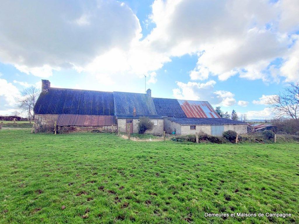 image du bien immobilier Maison en pierre St Hilaire du Harcouët