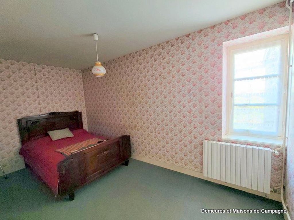 image du bien immobilier Maison en pierre St Hilaire du Harcouët