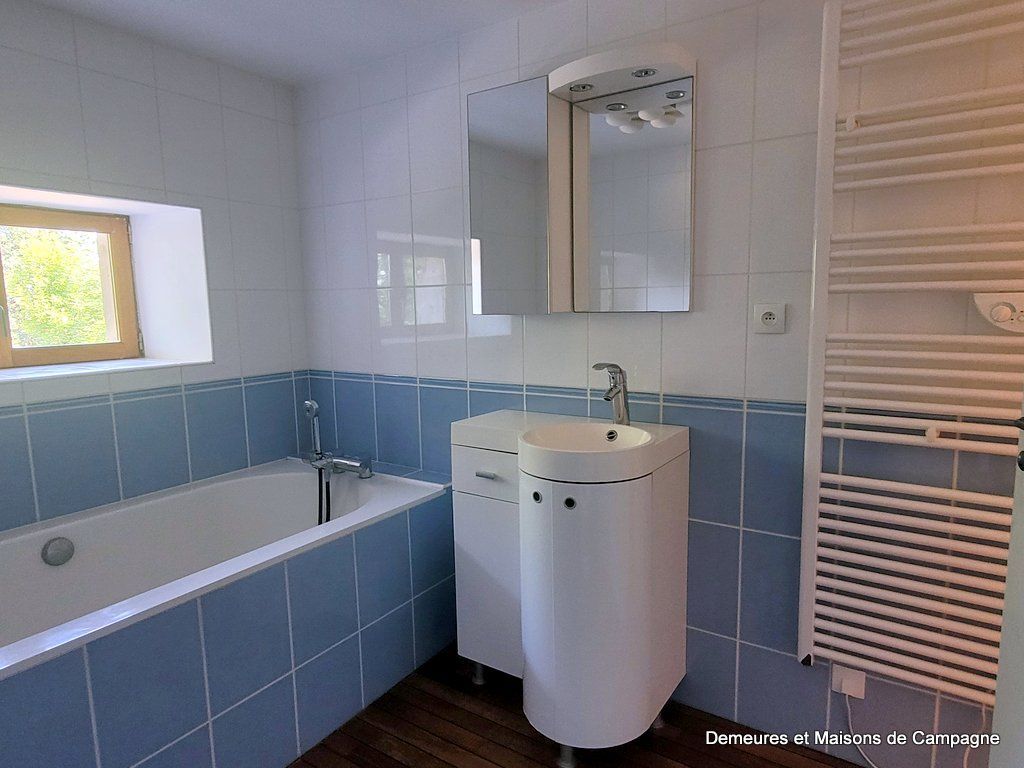 image du bien immobilier Maison en pierre LE TEILLEUL