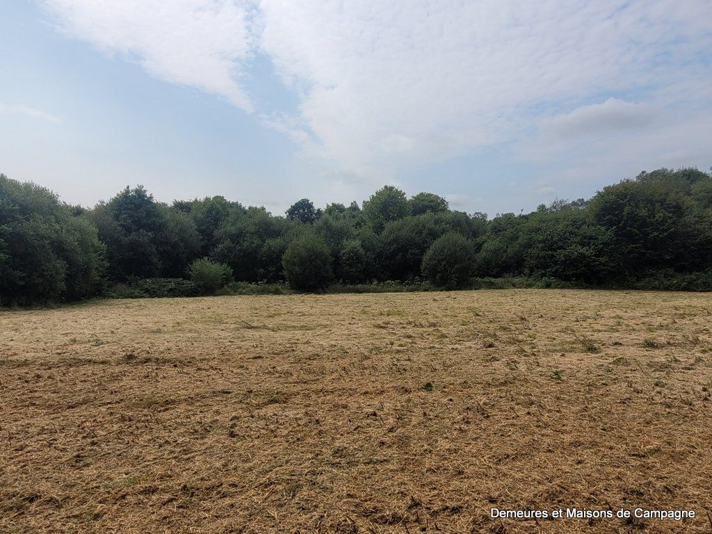 image du bien immobilier Maison ancienne SOURDEVAL