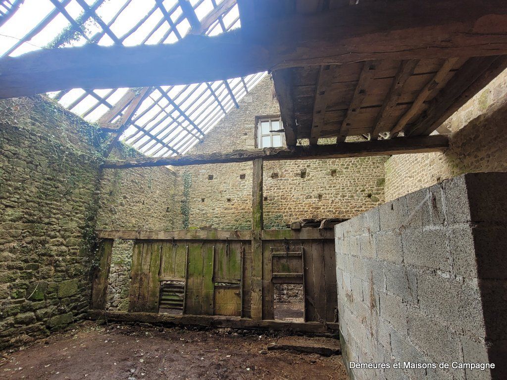 image du bien immobilier Grange VIRE NORMANDIE
