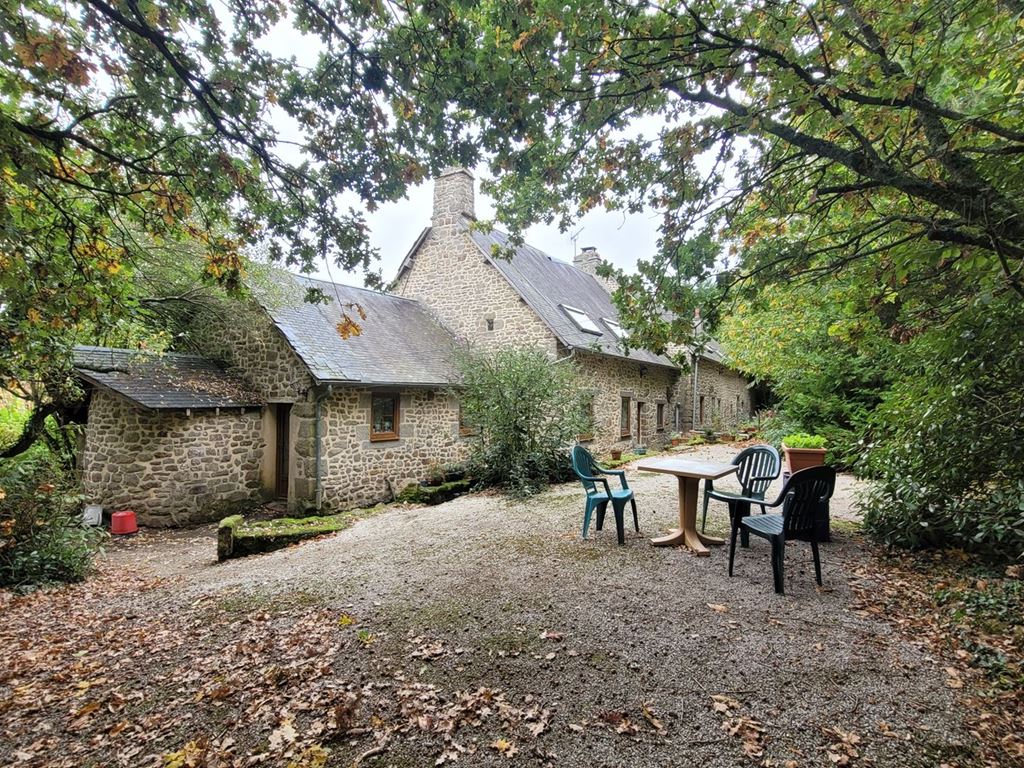 Maison longère Le Teilleul