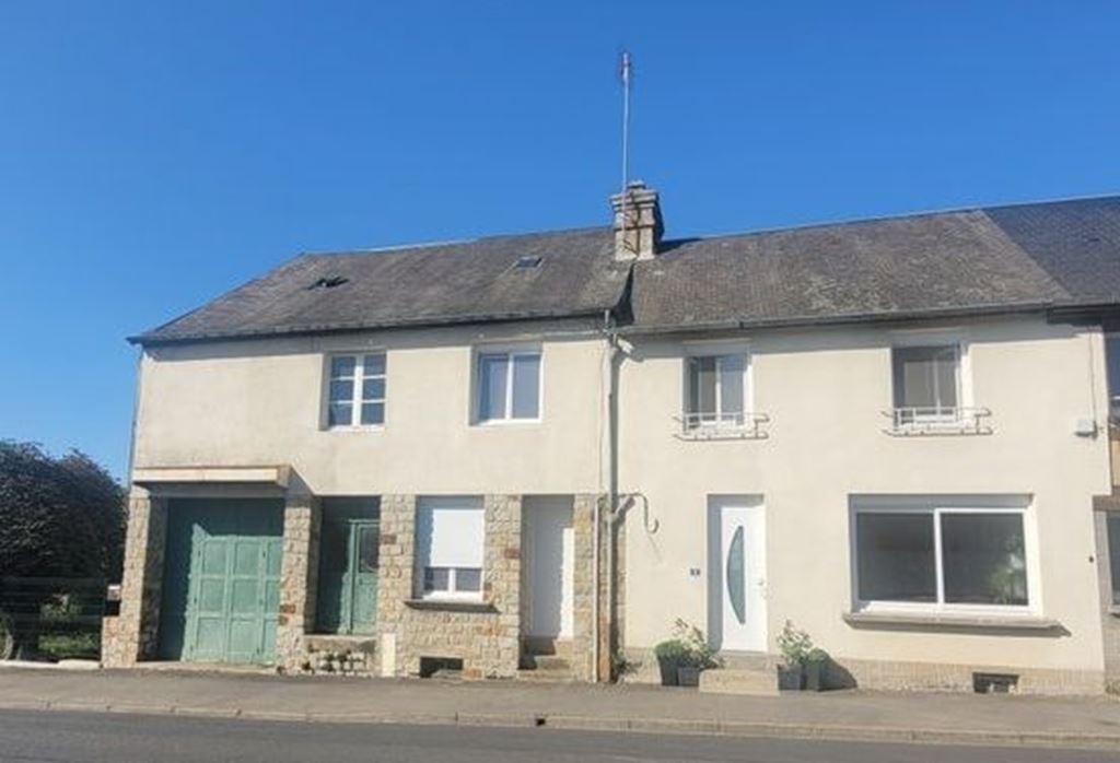 Maison de village BARENTON