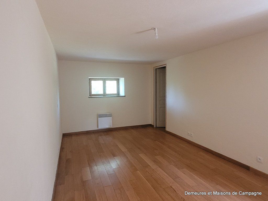 image du bien immobilier Maison en pierre LE TEILLEUL