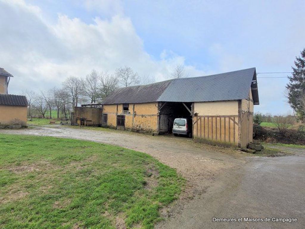 image du bien immobilier Corps de ferme MORTAIN-BOCAGE