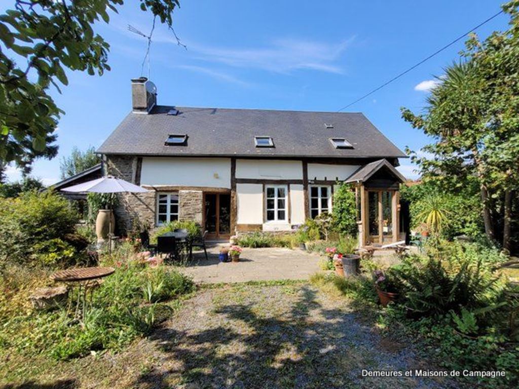 Maison ancienne JUVIGNY -LES -VALLEES