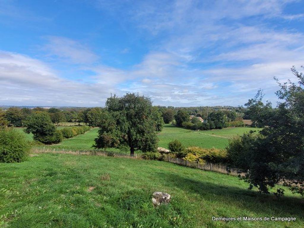 image du bien immobilier Demeure MORTAIN-BOCAGE